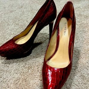 Red snake skin heels Gianni bini size 8